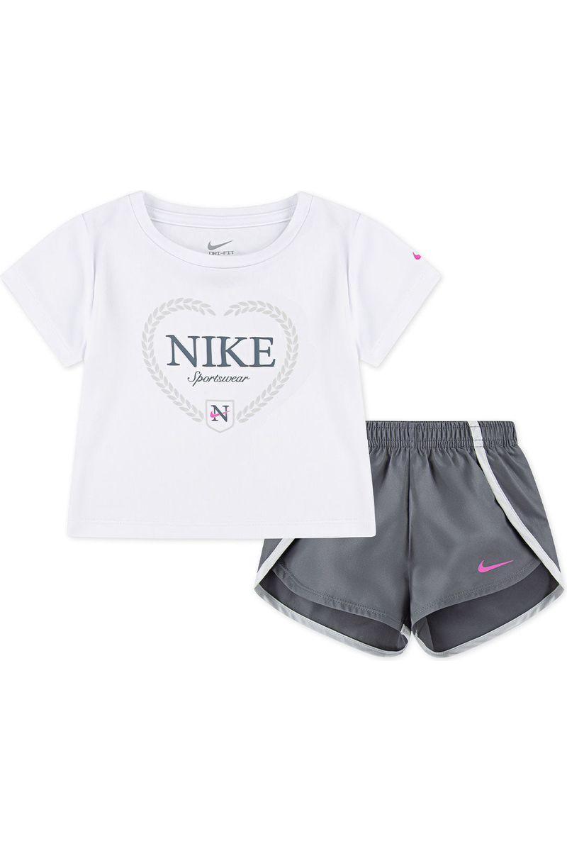 חליפת NIKE GAME SWOOSH MATCH SOLID לילדות