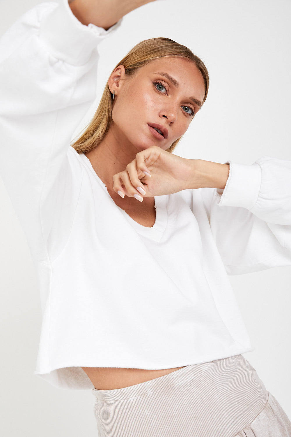 קרופ טופ pure לבן