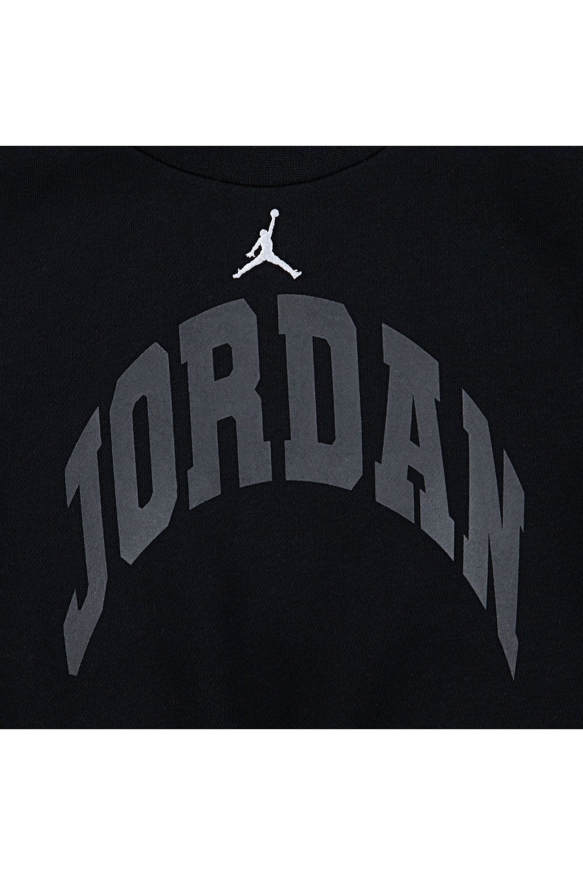 חליפת טרנינג JORDEN הדפס לוגו קטן ומיתוג גדול לילדים BLACK / 2Y