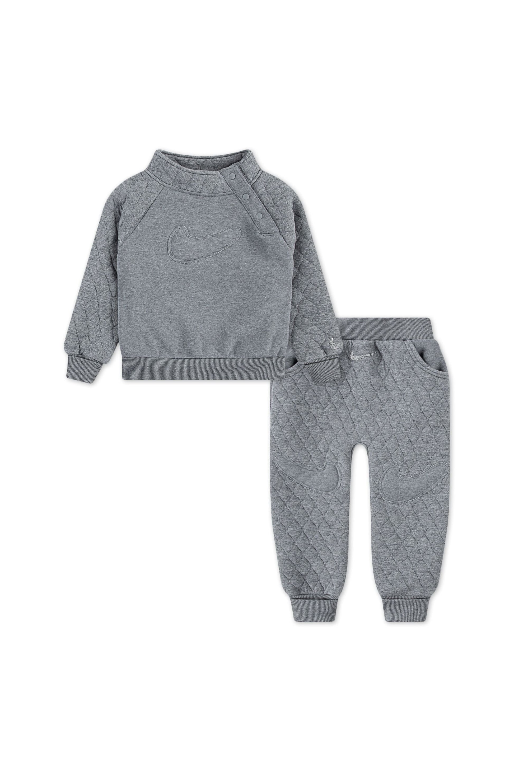 חליפת טרנינג קווילט NIKE אפורה עם לוגו רקום לילדים BLACK / 2Y