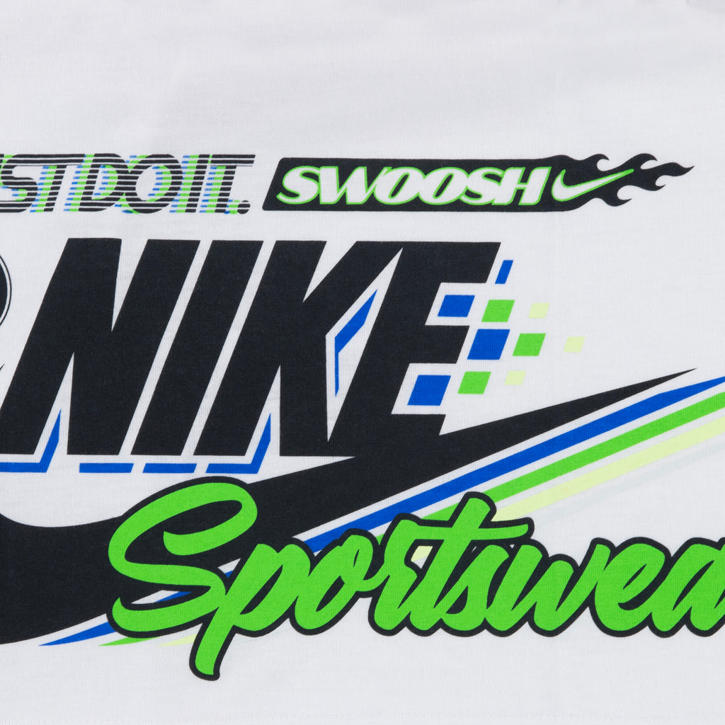 לילדות VICTORY LAP SS TEE NIKE חליפת WHITE / 2Y