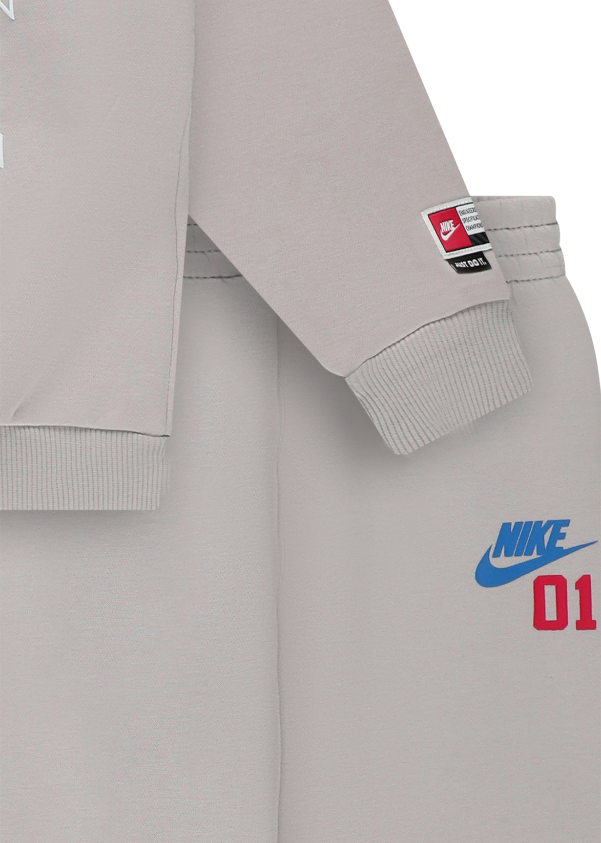חליפת טרנינג NIKE Multisport Fleece לילדים Multi / 2Y