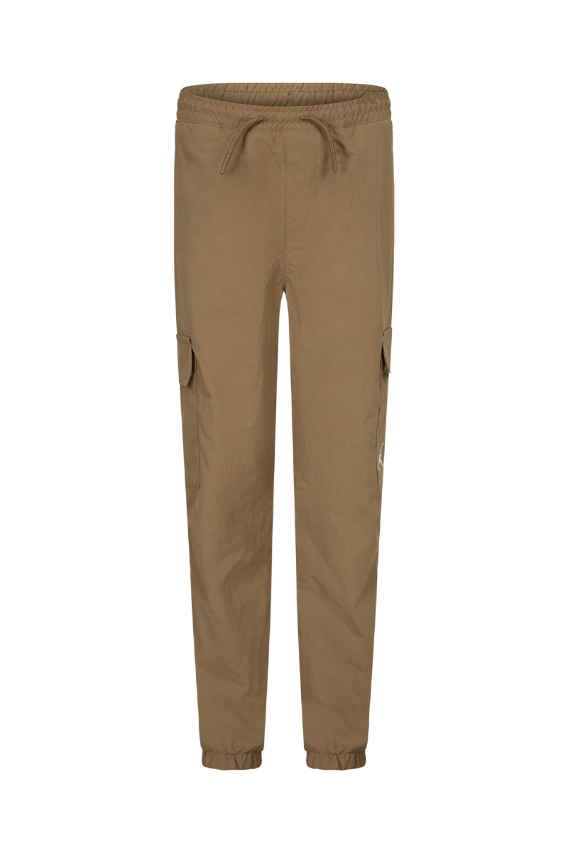 מכנסי דגמ״ח JORDAN עם כיסי טלאי ולוגו רקום לילדים