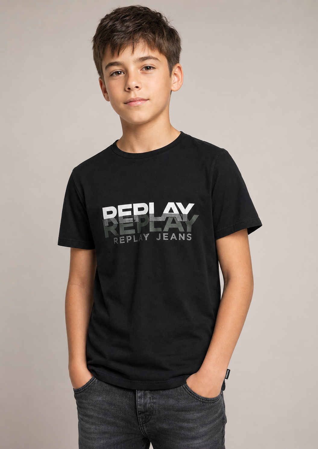 Replay boys black tee front