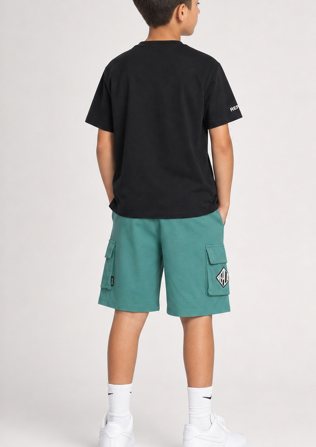 REPLAY boys black turquoise cargo set back