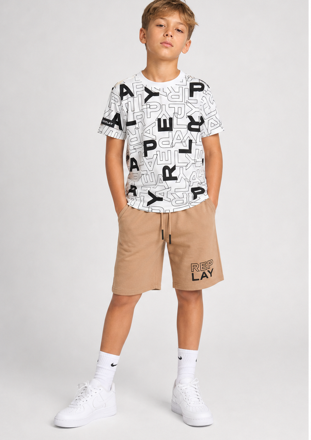 REPLAY boys beige all over set front