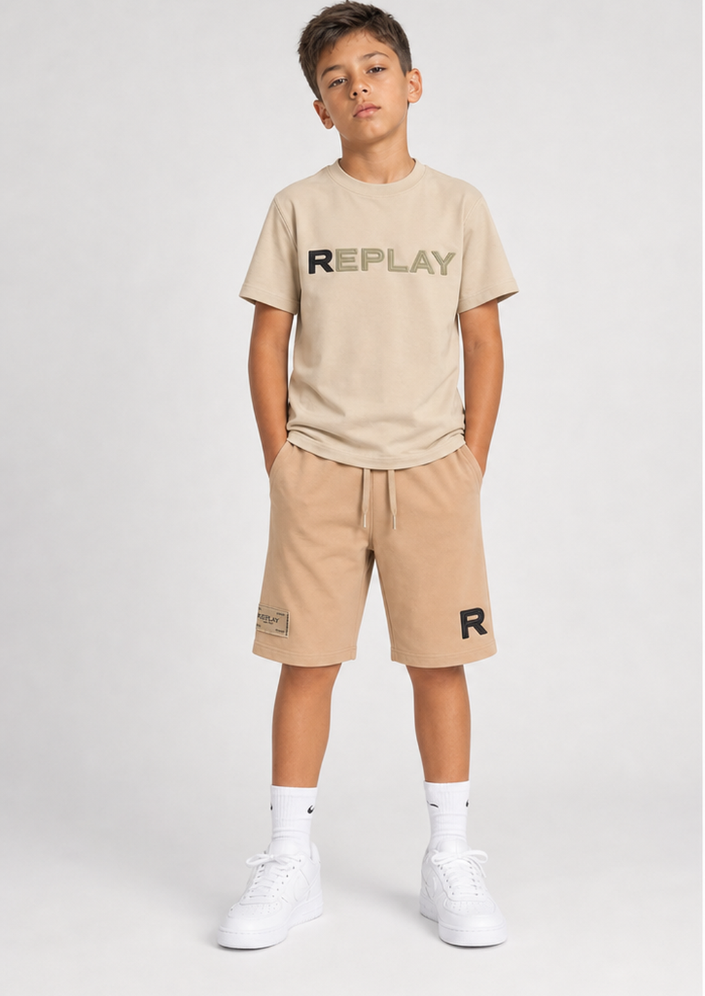 REPLAY boys beige tonal logo set front
