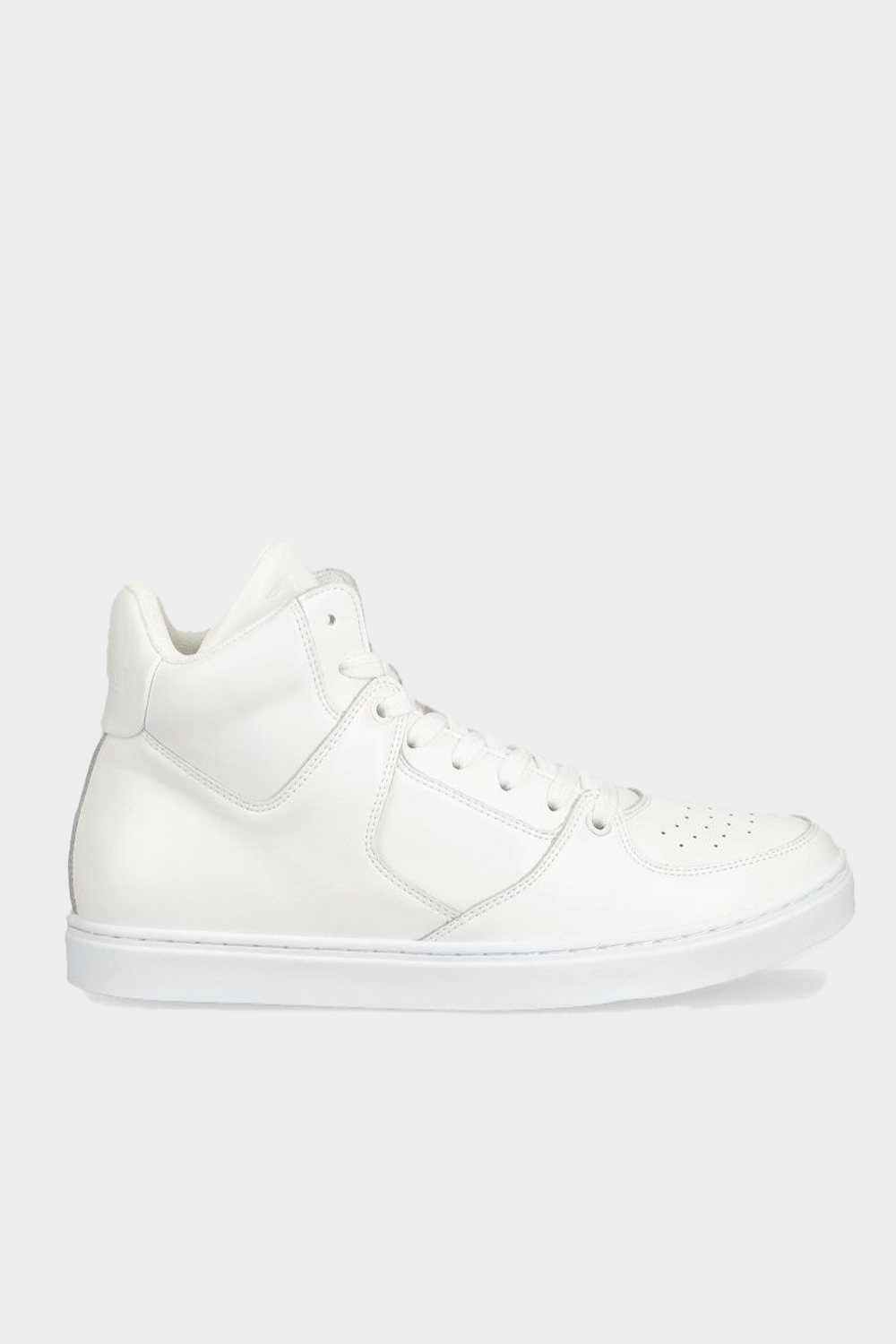 נעלי סניקרס לנשים בצבע לבן