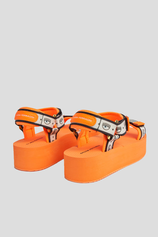 סנדלי פלטפורמה EYE STAR