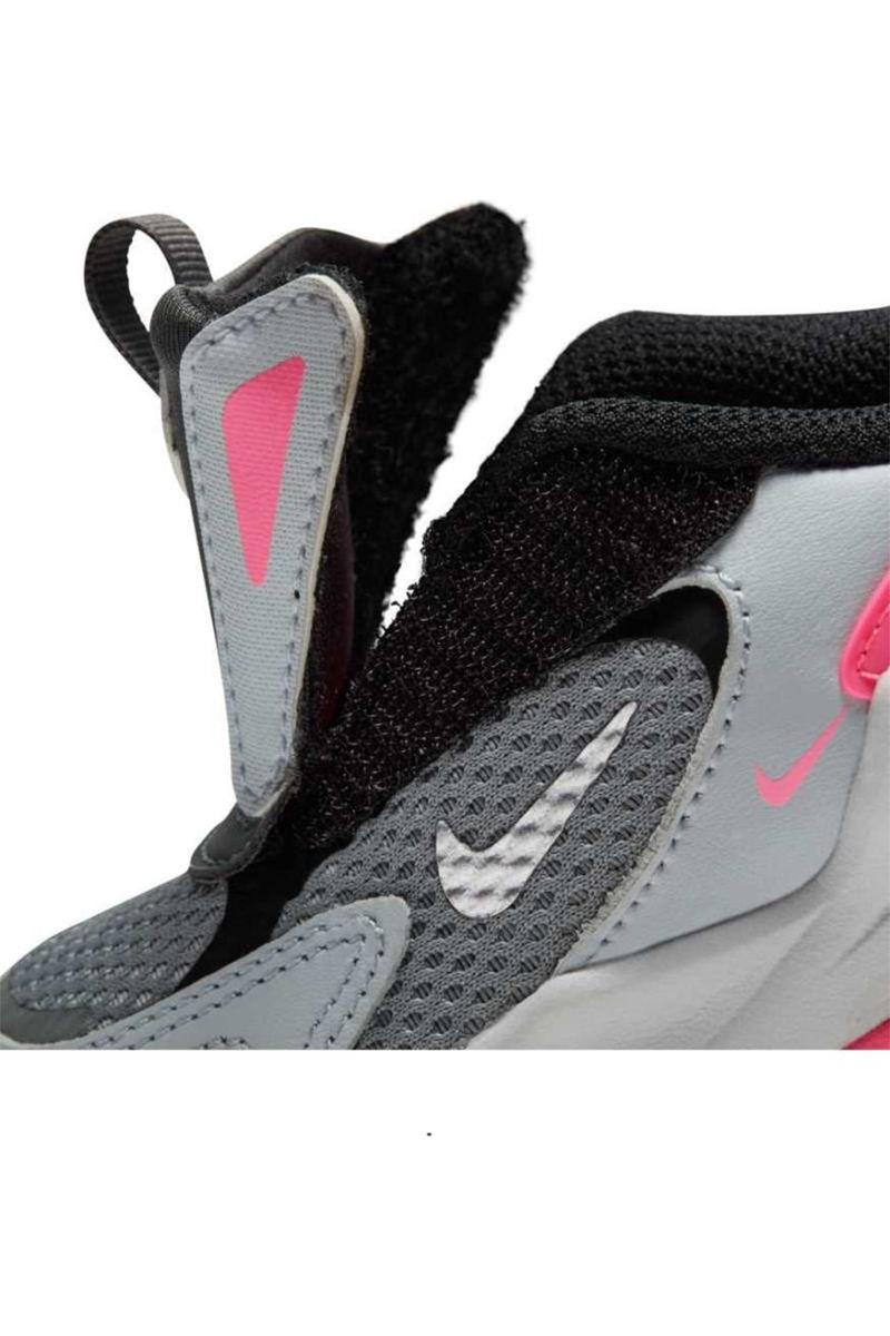 נעלי סניקרס NIKE AIR MAX BOLT לילדות