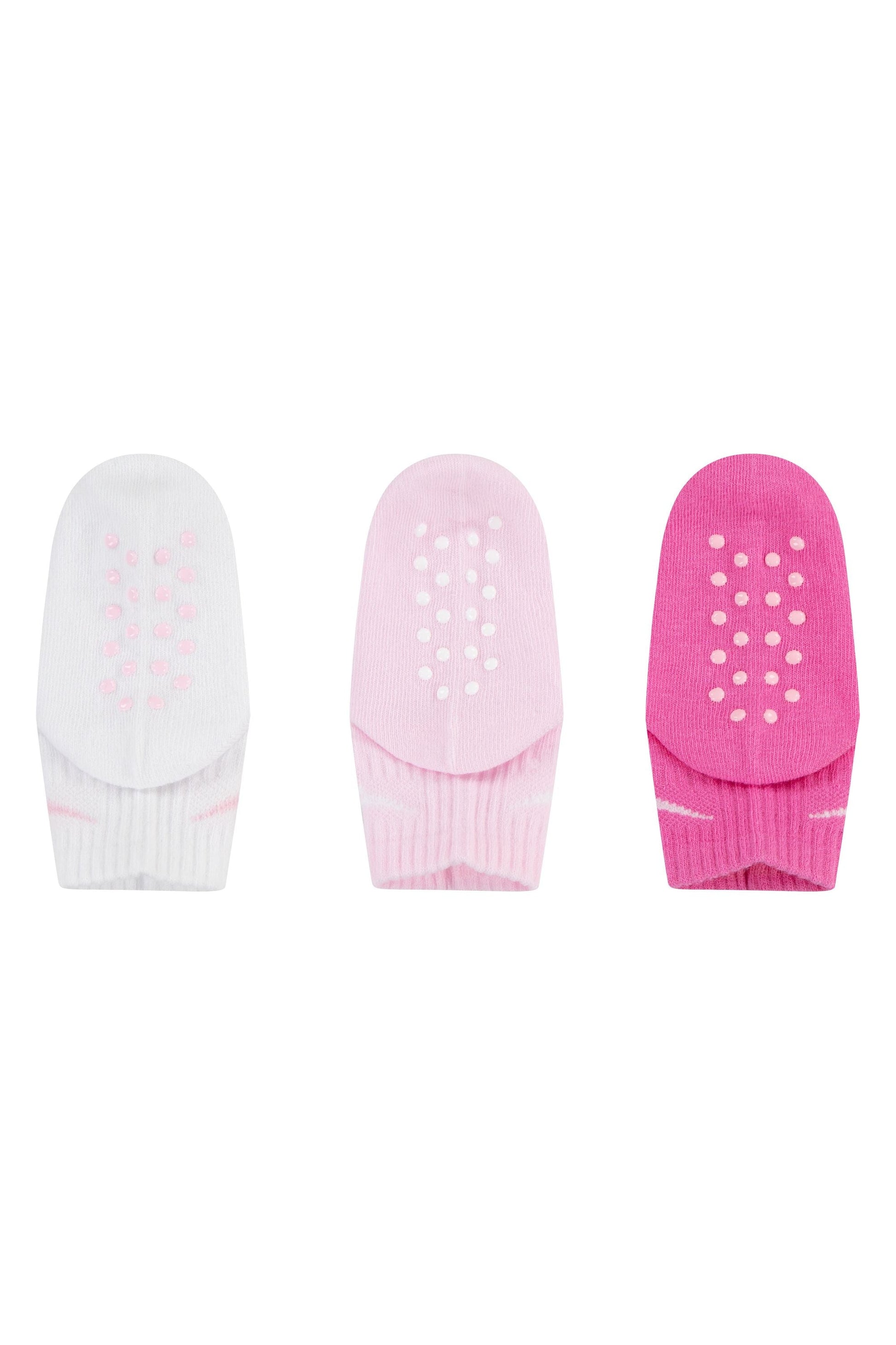 שלישיית גרבי NIKE לוגו מותג לתינוקות