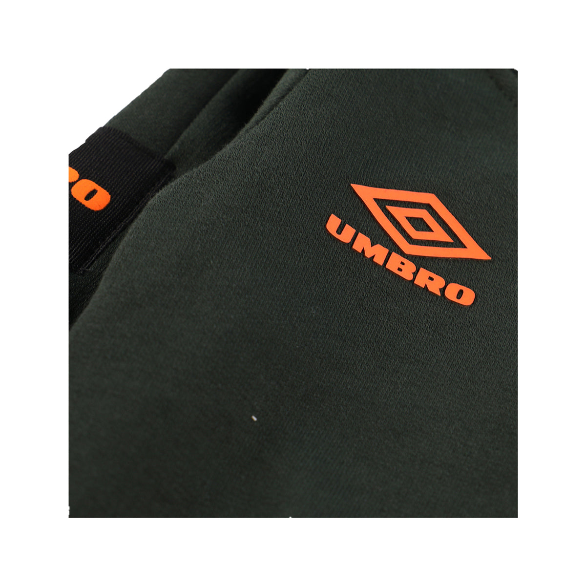 חליפת טרנינג UMBRO לוגו מותג בצד לתינוקות