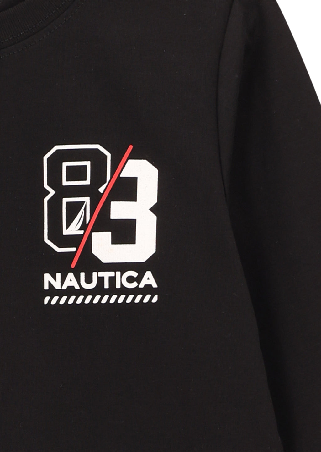 חולצת טישרט NAUTICA במראה יומיומי לילדים BLACK / 2Y